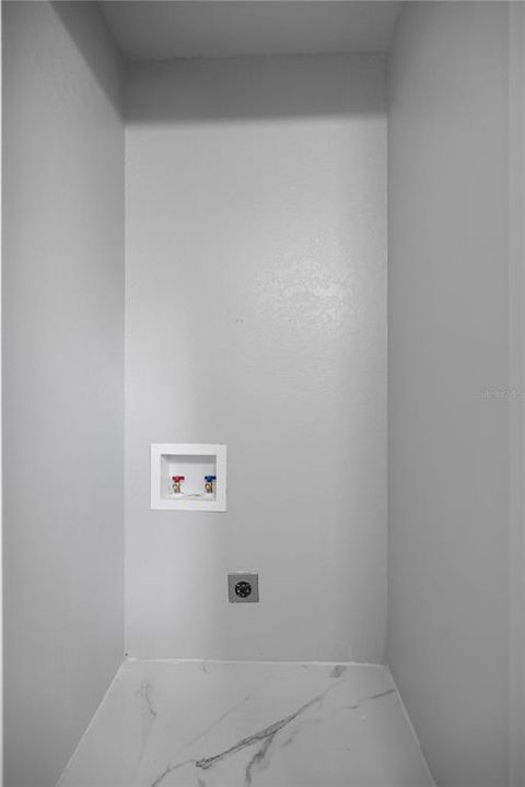 Active With Contract: $709,900 (5 beds, 4 baths, 3489 Square Feet)