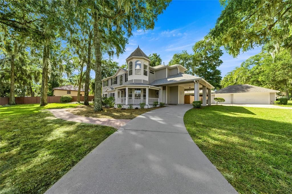 Active With Contract: $709,900 (5 beds, 4 baths, 3489 Square Feet)