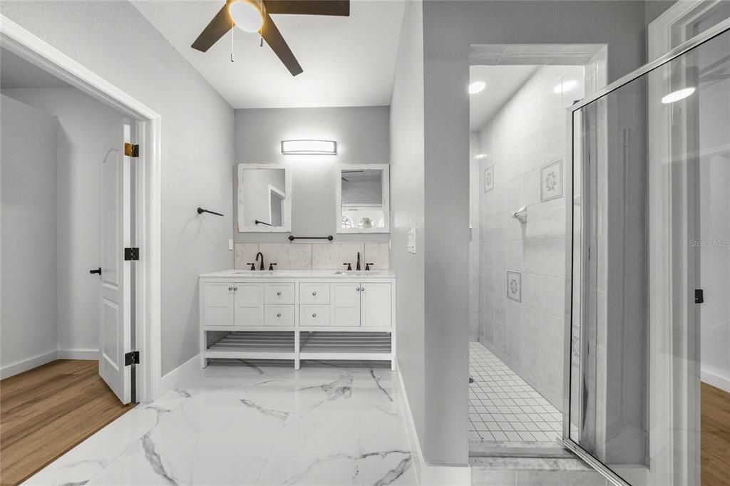 Active With Contract: $709,900 (5 beds, 4 baths, 3489 Square Feet)