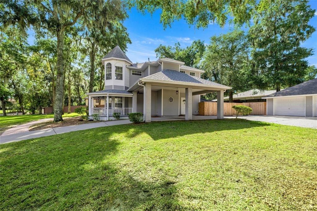 Active With Contract: $709,900 (5 beds, 4 baths, 3489 Square Feet)