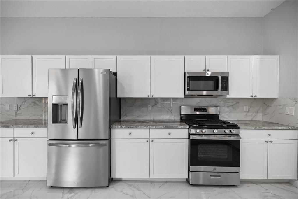 Active With Contract: $709,900 (5 beds, 4 baths, 3489 Square Feet)