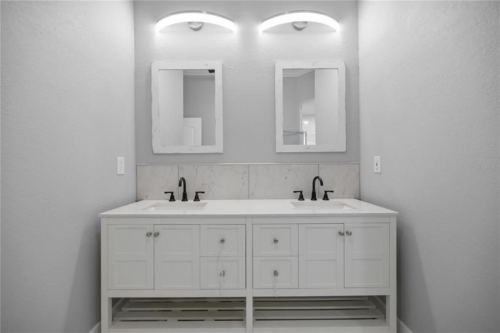 Active With Contract: $709,900 (5 beds, 4 baths, 3489 Square Feet)