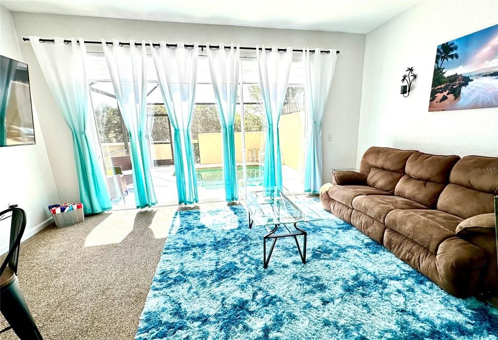 В аренду: $4,500 (3 спален, 3 ванн, 1440 Квадратных фут)