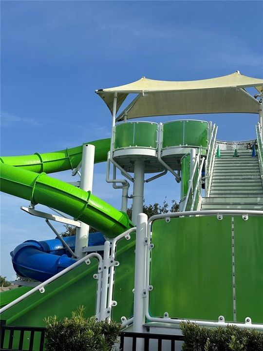 В аренду: $4,500 (3 спален, 3 ванн, 1440 Квадратных фут)