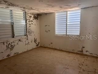 待售: $223,300 (3 贝兹, 2 浴室, 1632 平方英尺)