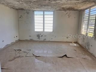 待售: $223,300 (3 贝兹, 2 浴室, 1632 平方英尺)