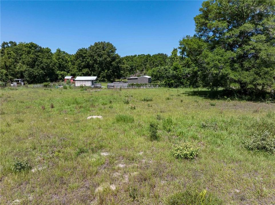 Activo con contrato: $220,000 (4 camas, 2 baños, 1500 Pies cuadrados)