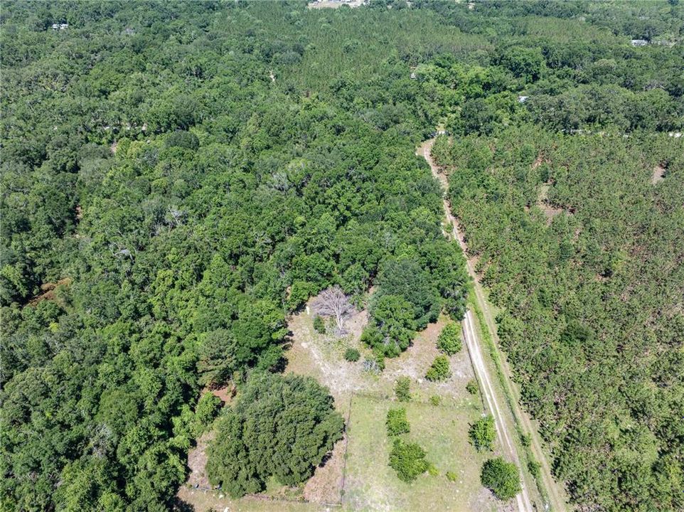 Activo con contrato: $220,000 (4 camas, 2 baños, 1500 Pies cuadrados)