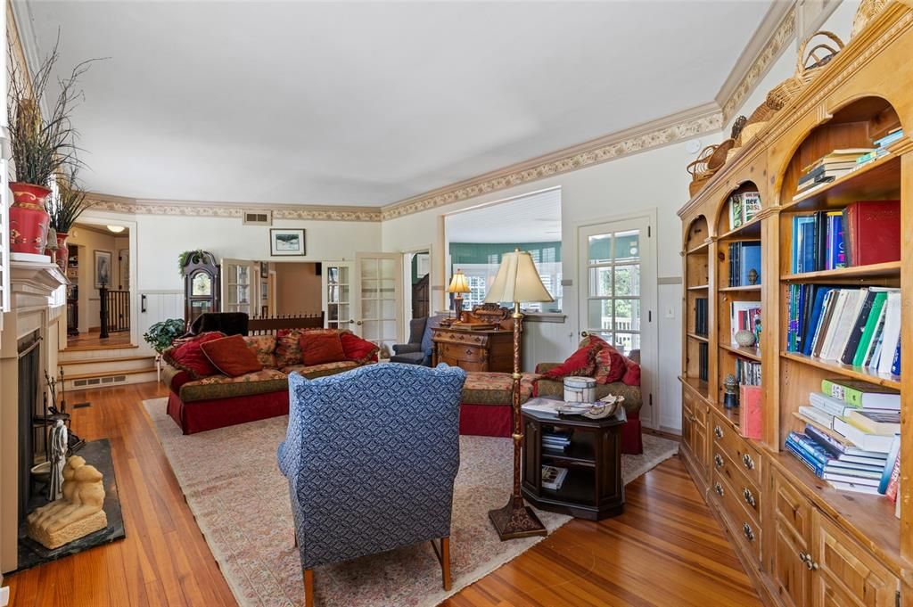 待售: $489,500 (4 贝兹, 3 浴室, 3075 平方英尺)