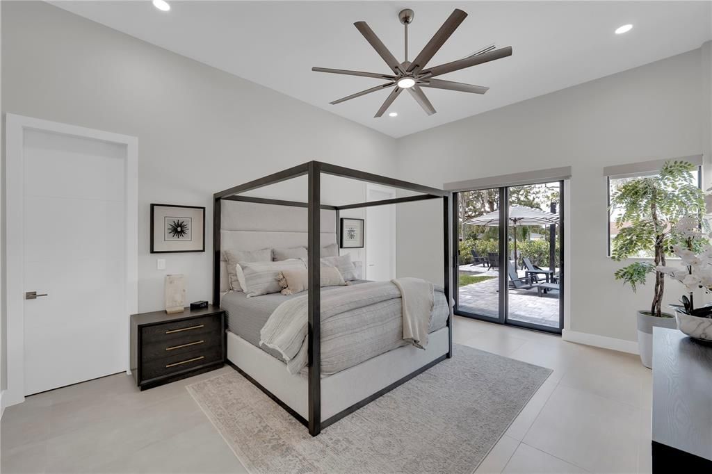 For Sale: $1,175,000 (3 beds, 4 baths, 2713 Square Feet)