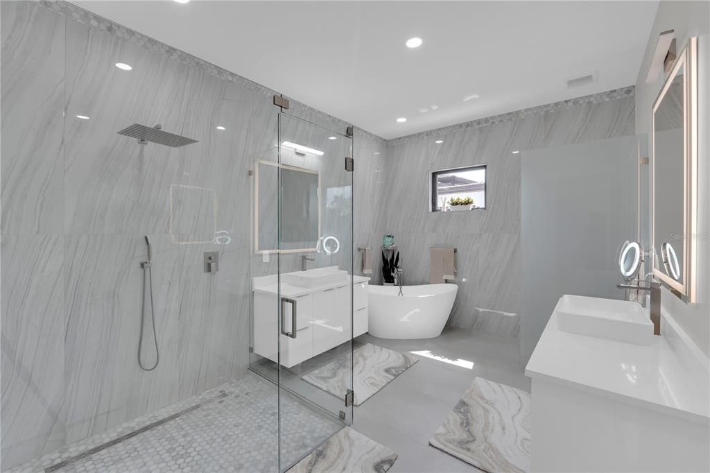 For Sale: $1,175,000 (3 beds, 4 baths, 2713 Square Feet)