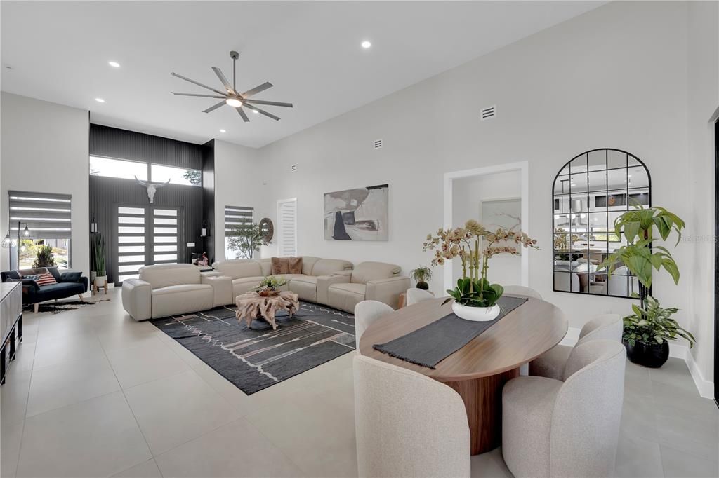 For Sale: $1,175,000 (3 beds, 4 baths, 2713 Square Feet)