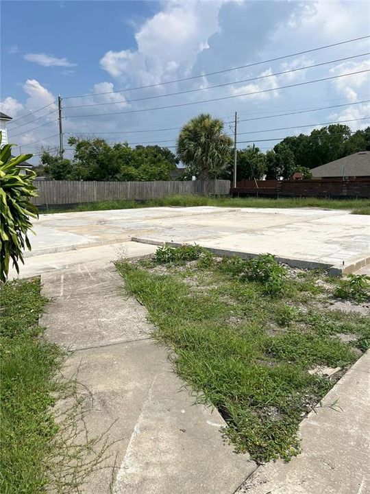 En Venta: $259,990 (0.23 acres)