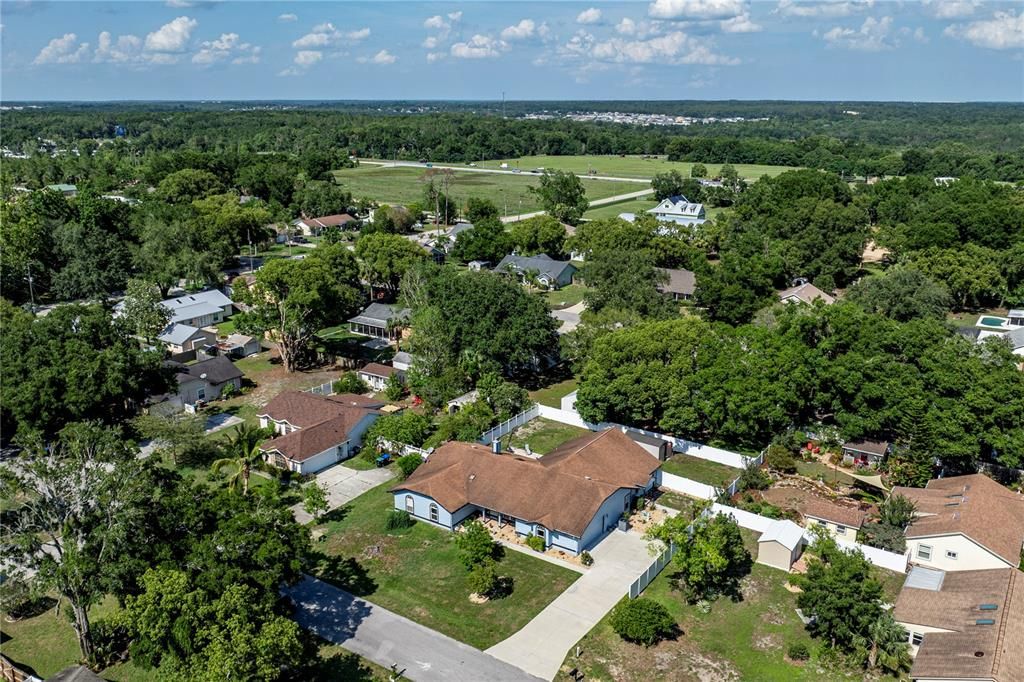 合同活跃: $440,000 (4 贝兹, 3 浴室, 2939 平方英尺)