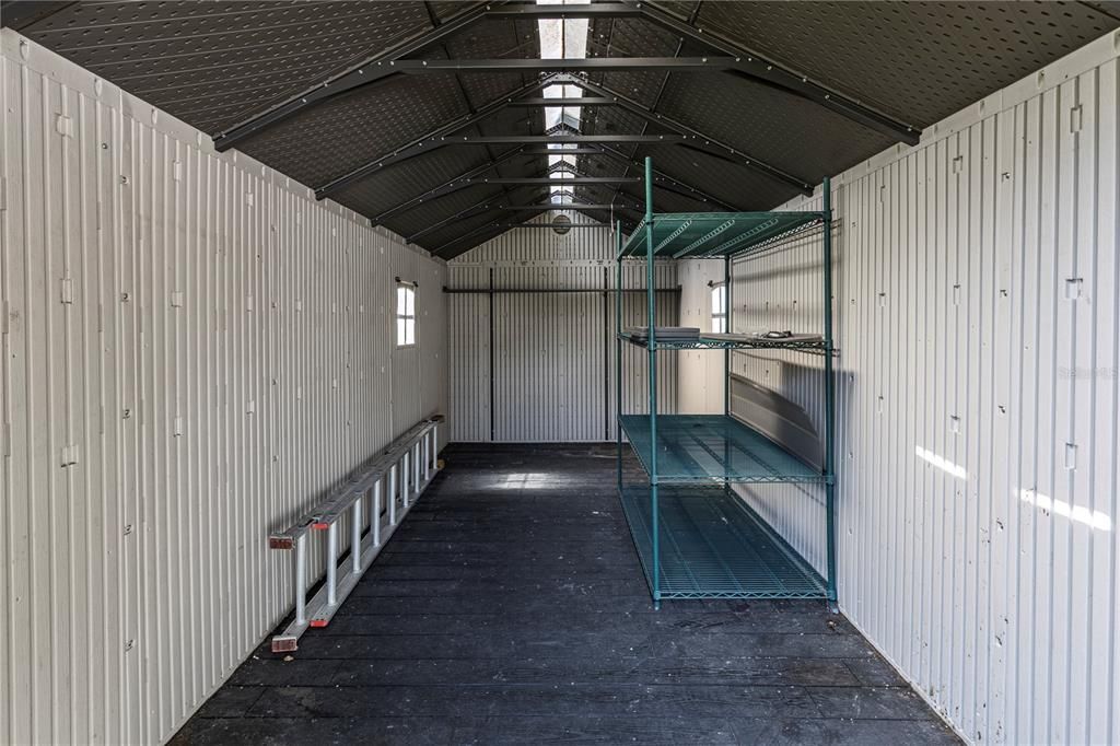 合同活跃: $440,000 (4 贝兹, 3 浴室, 2939 平方英尺)