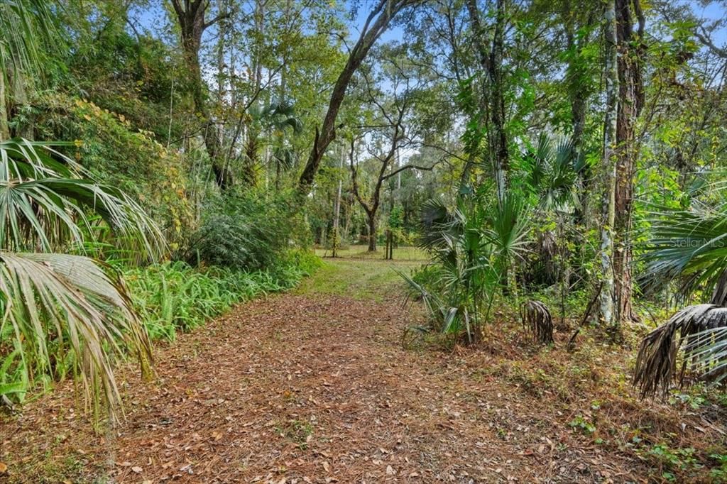 En Venta: $320,000 (3 camas, 2 baños, 2064 Pies cuadrados)