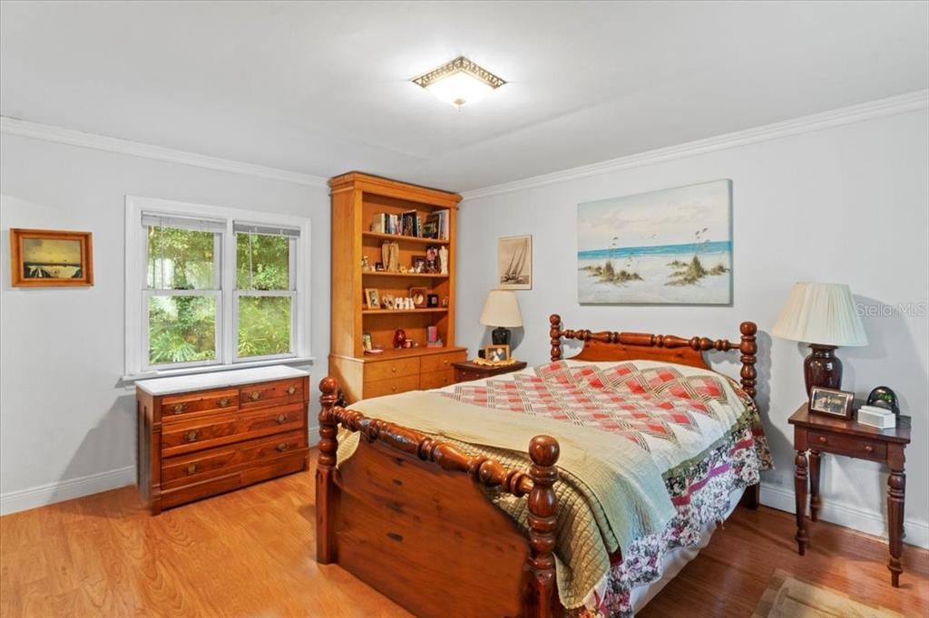 En Venta: $320,000 (3 camas, 2 baños, 2064 Pies cuadrados)