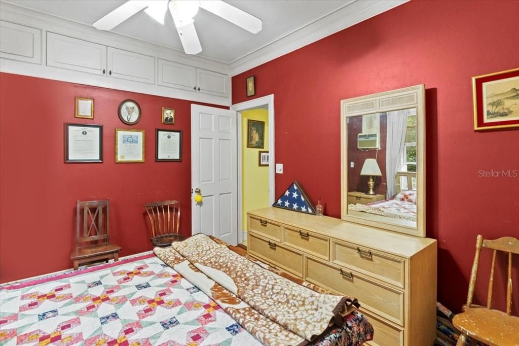 En Venta: $320,000 (3 camas, 2 baños, 2064 Pies cuadrados)