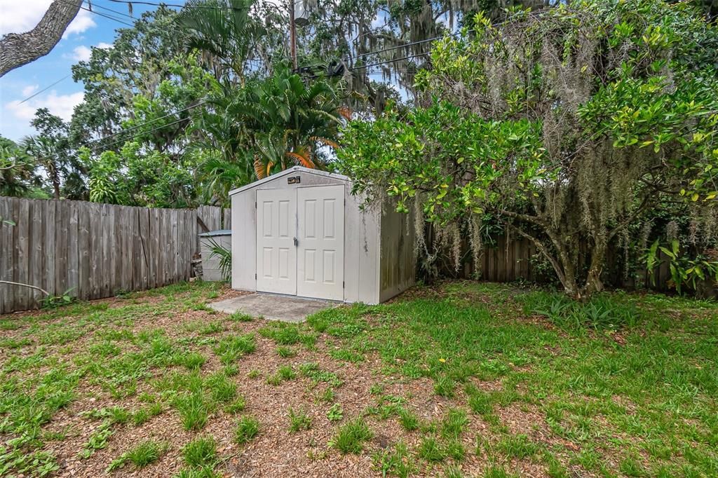 For Sale: $315,000 (3 beds, 2 baths, 1356 Square Feet)