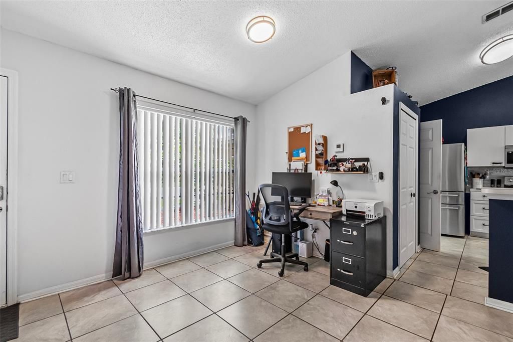 For Sale: $315,000 (3 beds, 2 baths, 1356 Square Feet)