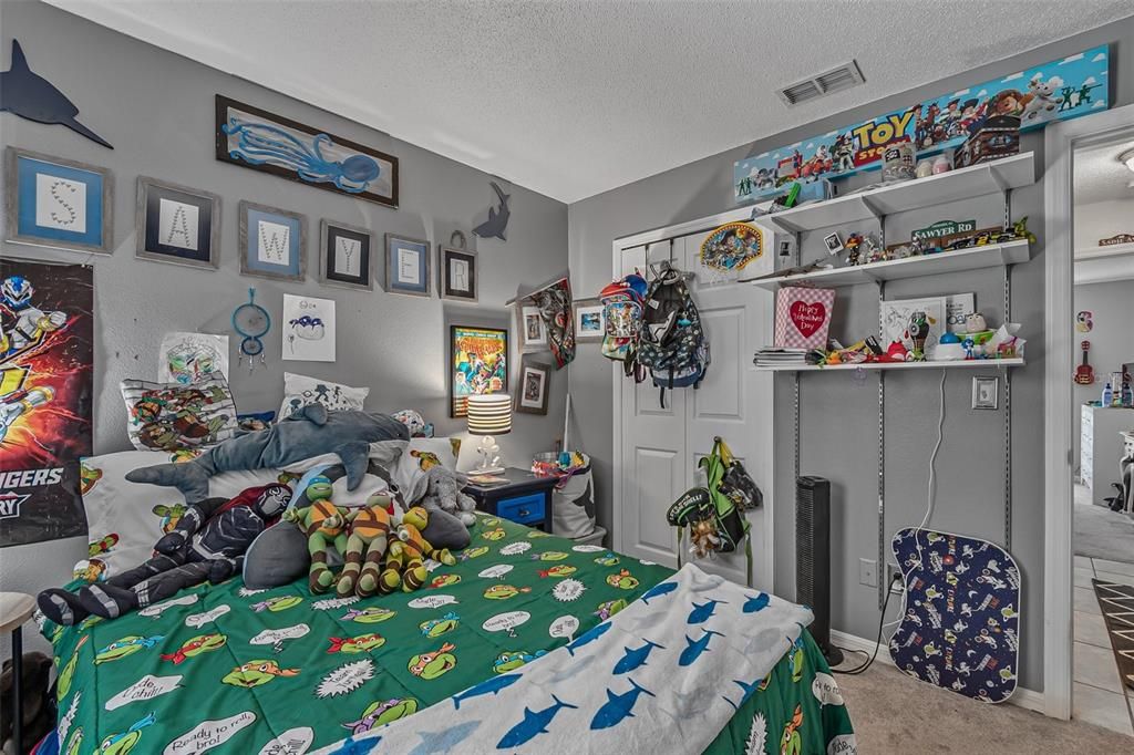 For Sale: $315,000 (3 beds, 2 baths, 1356 Square Feet)