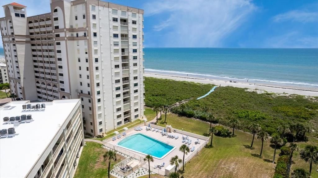 待售: $900,000 (2 贝兹, 2 浴室, 1470 平方英尺)