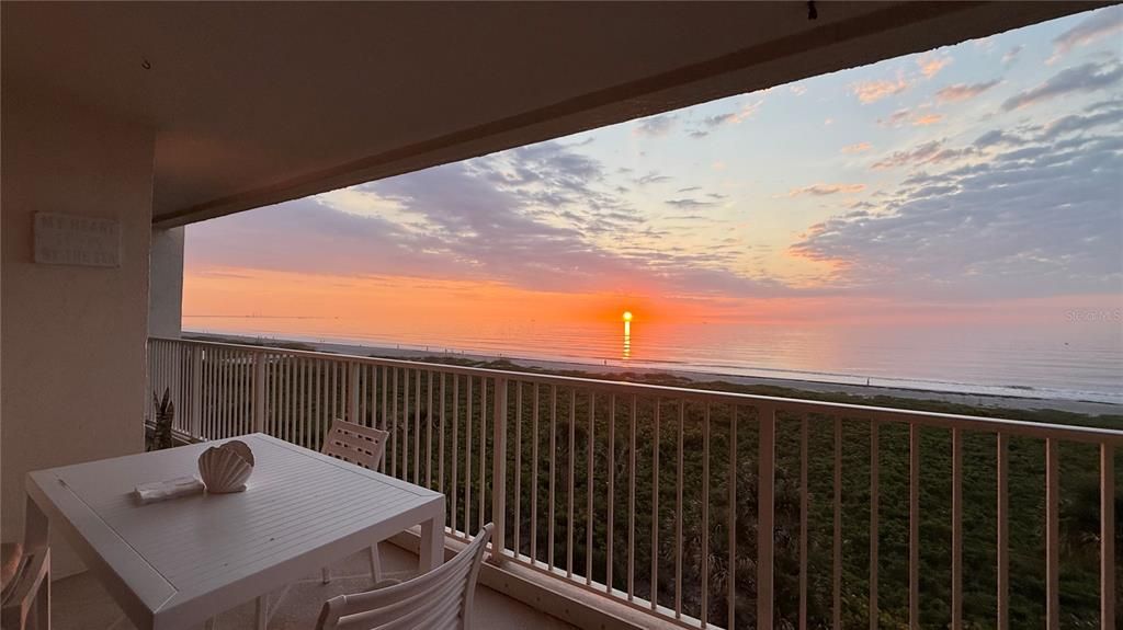 待售: $900,000 (2 贝兹, 2 浴室, 1470 平方英尺)