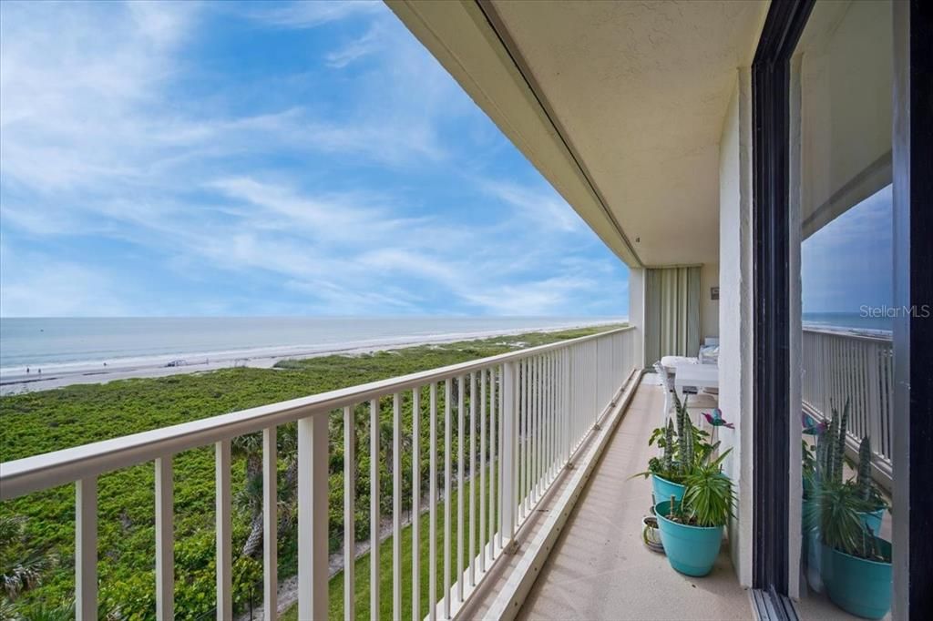 待售: $900,000 (2 贝兹, 2 浴室, 1470 平方英尺)