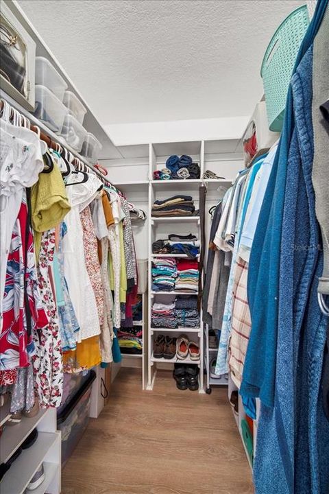 待售: $900,000 (2 贝兹, 2 浴室, 1470 平方英尺)