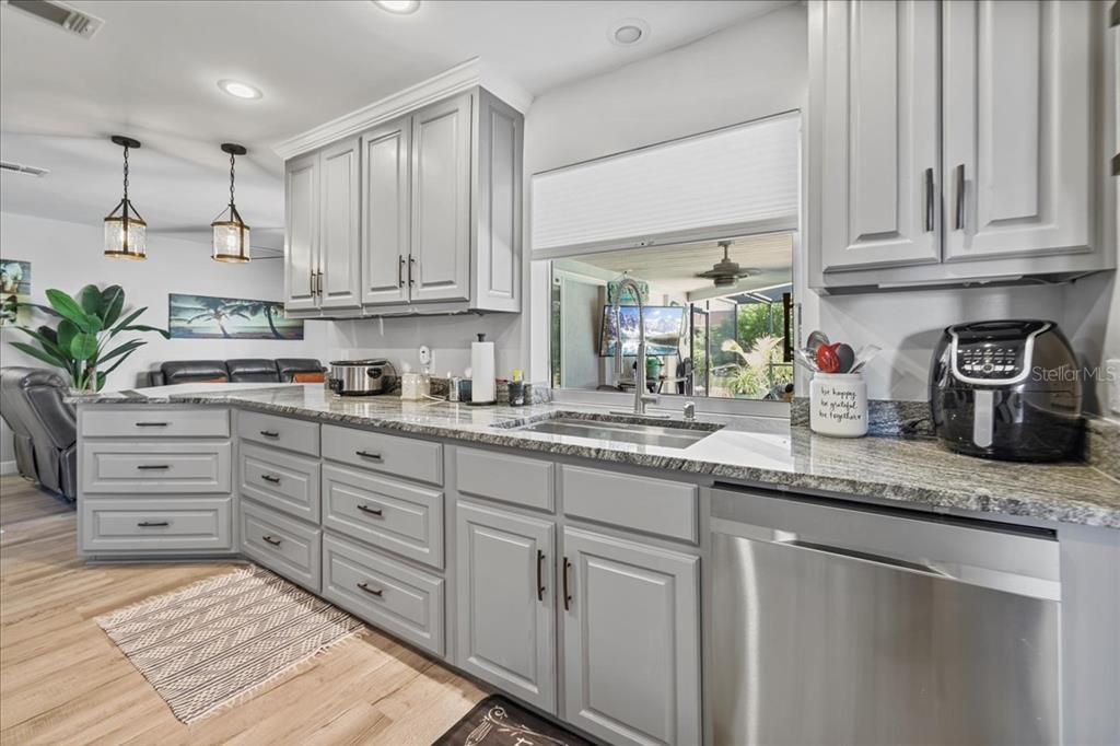 For Sale: $459,900 (3 beds, 2 baths, 1742 Square Feet)