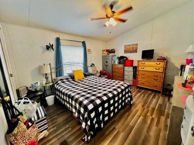 На продажу: $159,000 (3 спален, 2 ванн, 1360 Квадратных фут)