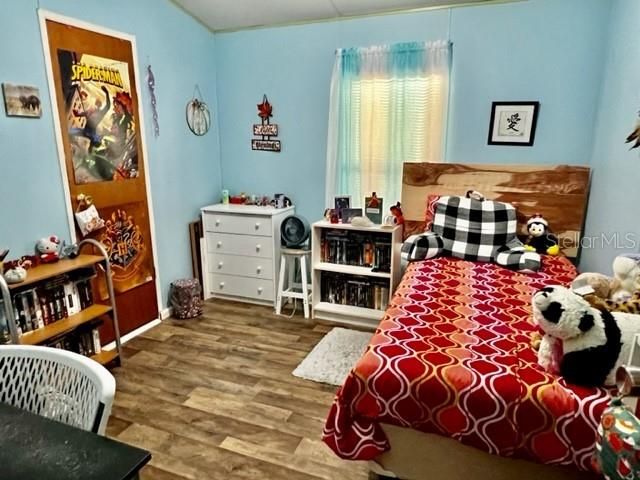 На продажу: $159,000 (3 спален, 2 ванн, 1360 Квадратных фут)