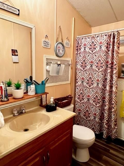 На продажу: $159,000 (3 спален, 2 ванн, 1360 Квадратных фут)