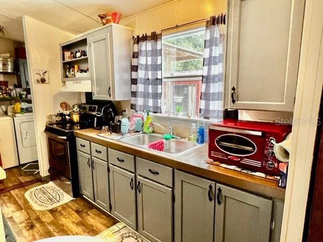 На продажу: $159,000 (3 спален, 2 ванн, 1360 Квадратных фут)