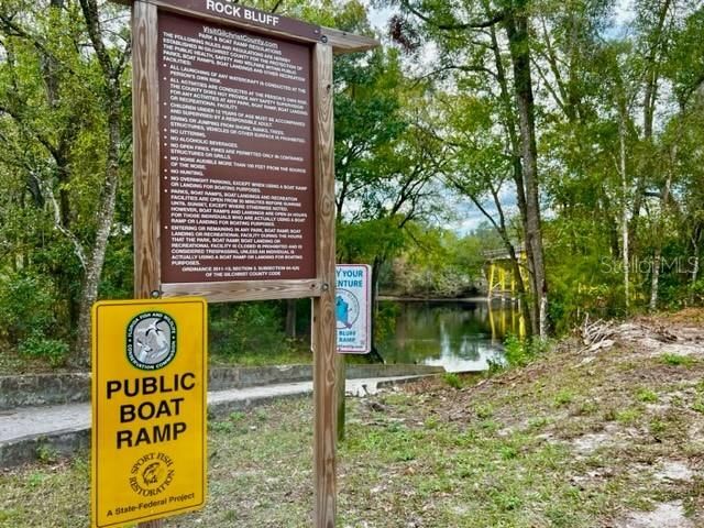 На продажу: $159,000 (3 спален, 2 ванн, 1360 Квадратных фут)