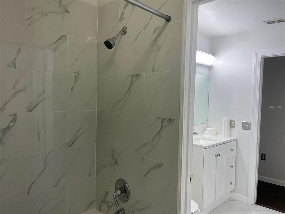 На продажу: $205,000 (3 спален, 1 ванн, 974 Квадратных фут)