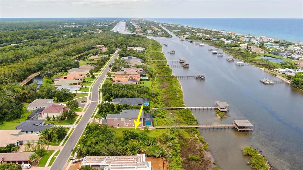 Active With Contract: $364,000 (0.47 acres)