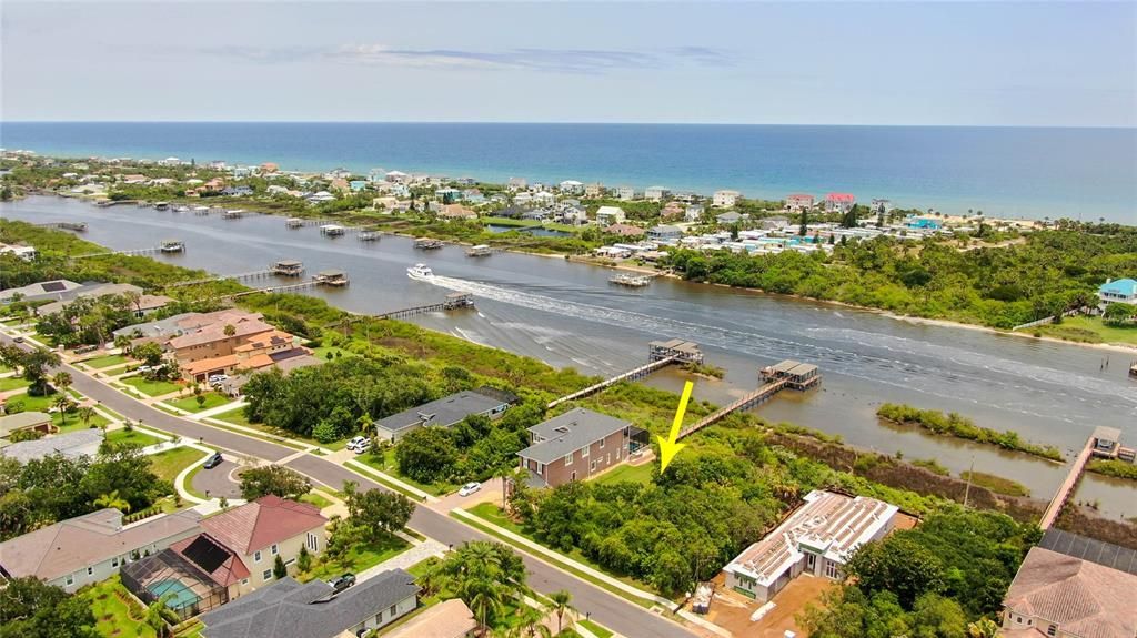 Active With Contract: $364,000 (0.47 acres)