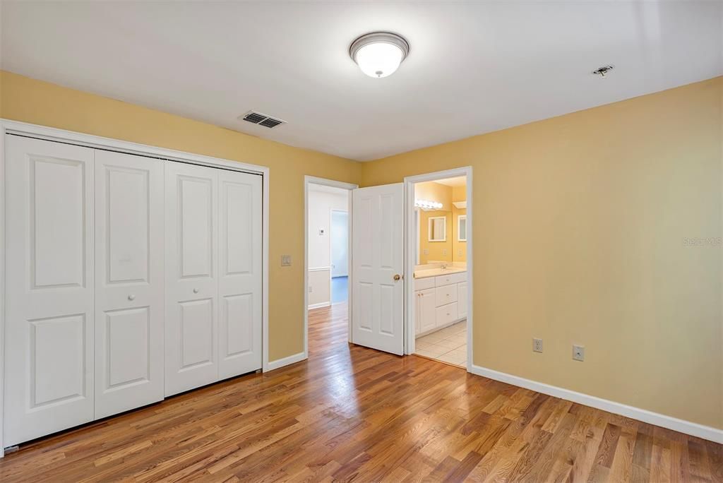 Active With Contract: $899,700 (4 beds, 3 baths, 3105 Square Feet)