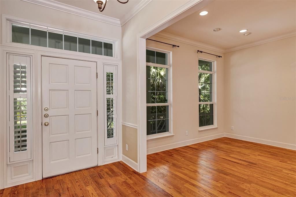 Active With Contract: $899,700 (4 beds, 3 baths, 3105 Square Feet)