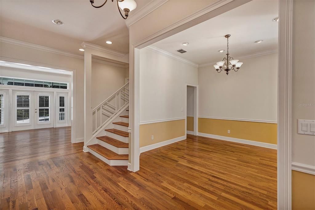 Active With Contract: $899,700 (4 beds, 3 baths, 3105 Square Feet)