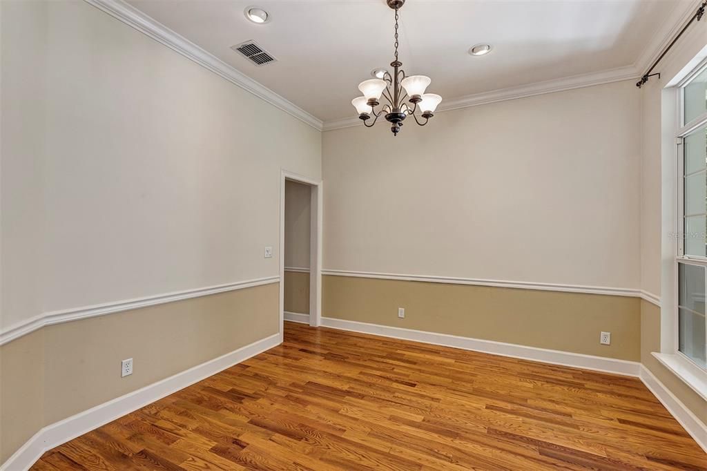 Active With Contract: $899,700 (4 beds, 3 baths, 3105 Square Feet)