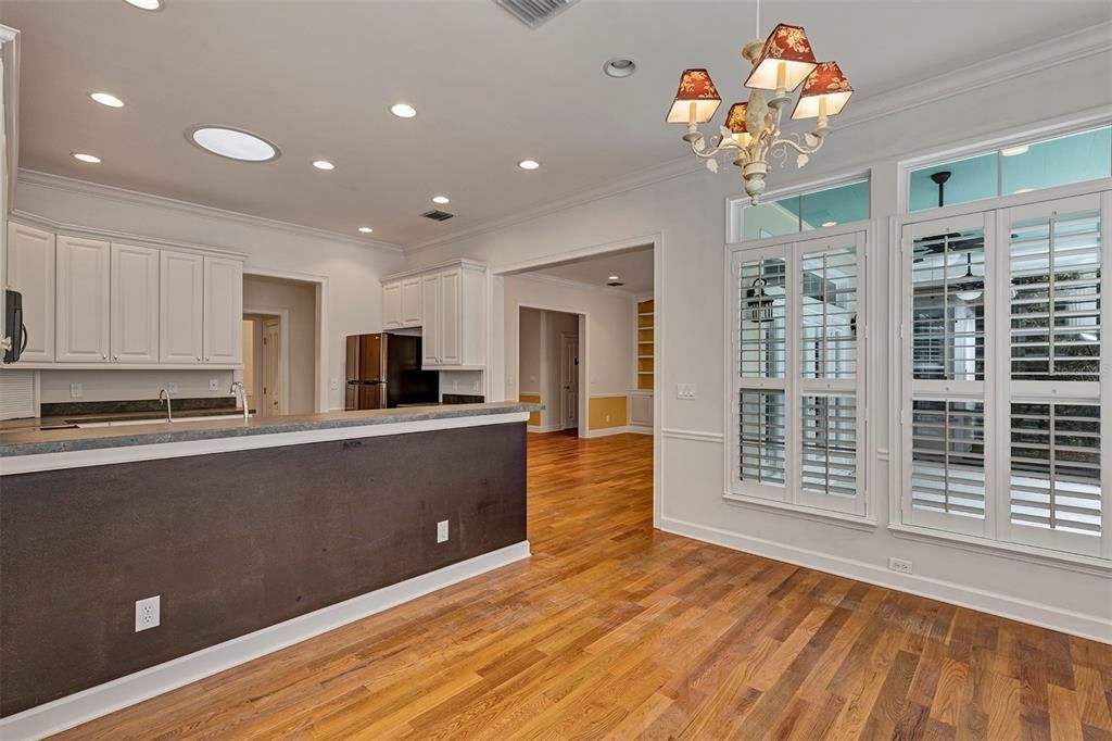 Active With Contract: $899,700 (4 beds, 3 baths, 3105 Square Feet)