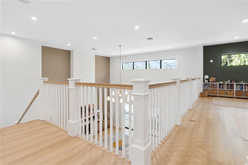 For Sale: $2,450,000 (4 beds, 5 baths, 3839 Square Feet)