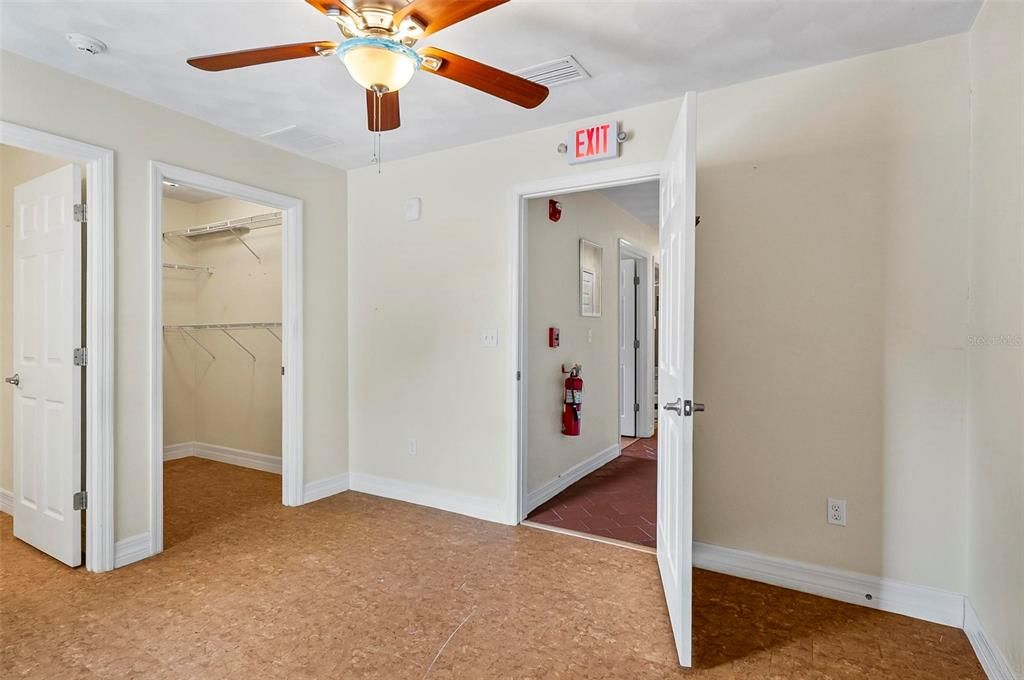 Active With Contract: $209,000 (4 beds, 2 baths, 1734 Square Feet)