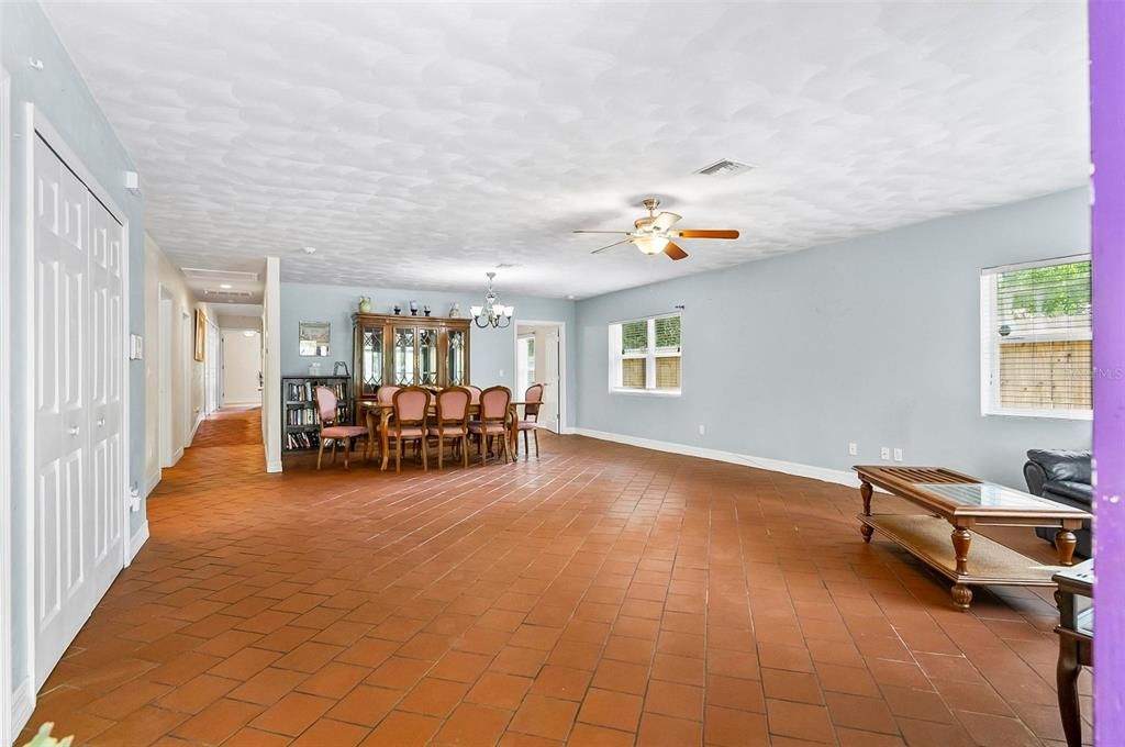 Active With Contract: $209,000 (4 beds, 2 baths, 1734 Square Feet)