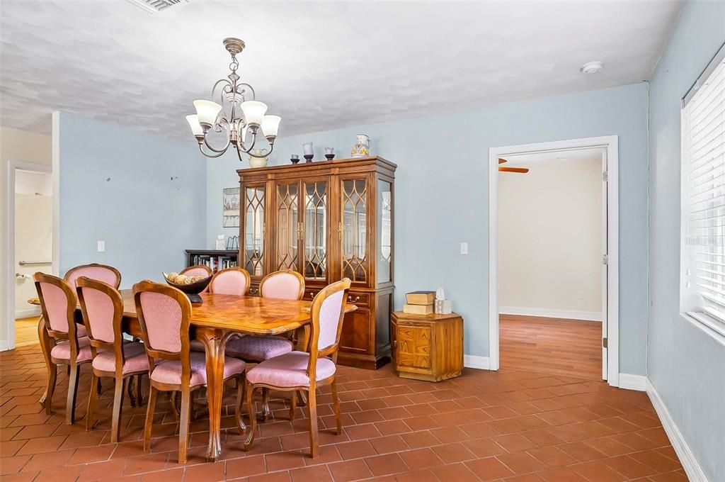 Active With Contract: $209,000 (4 beds, 2 baths, 1734 Square Feet)