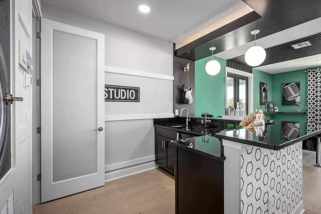 For Sale: $1,199,990 (5 beds, 4 baths, 3962 Square Feet)