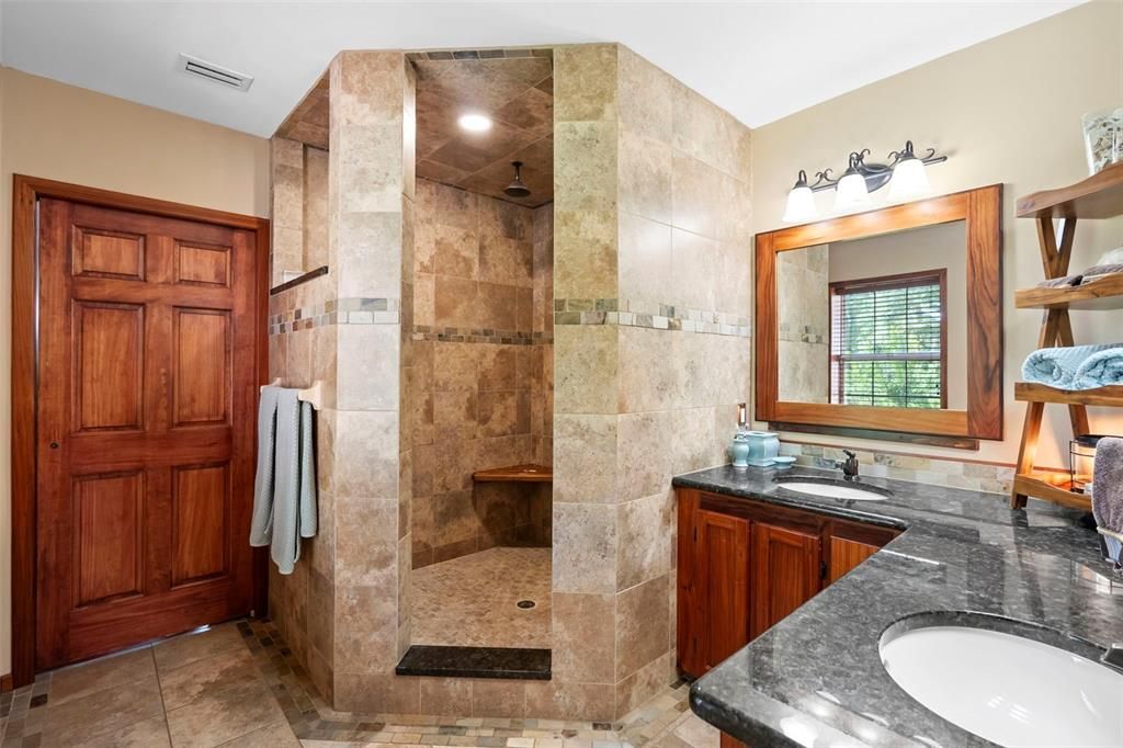 For Sale: $1,300,000 (4 beds, 4 baths, 3017 Square Feet)