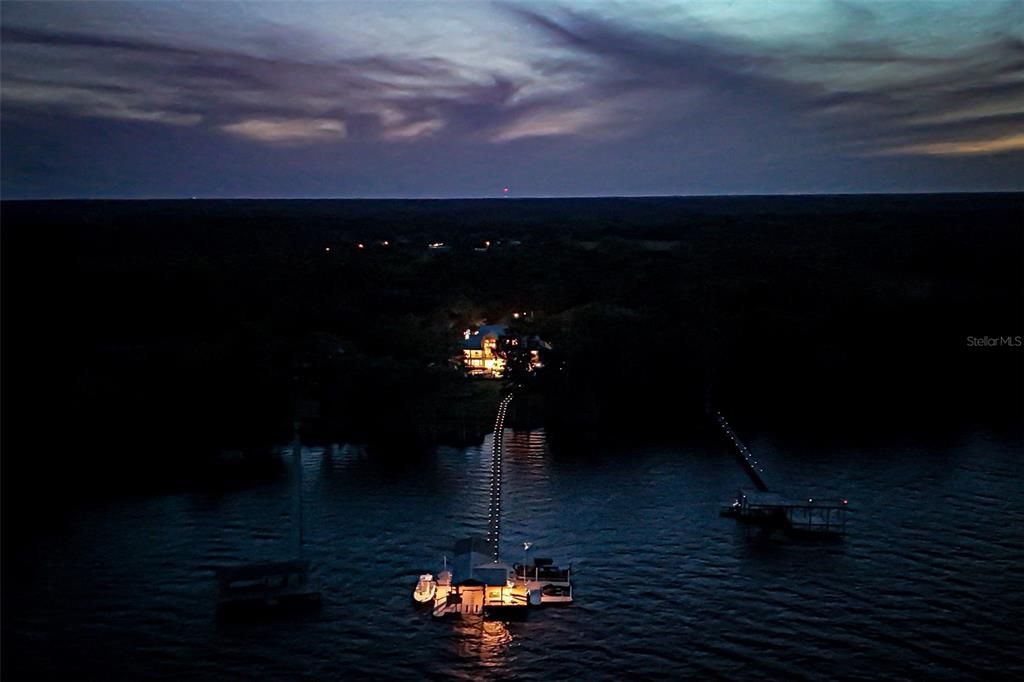 待售: $3,880,000 (6 贝兹, 5 浴室, 6780 平方英尺)